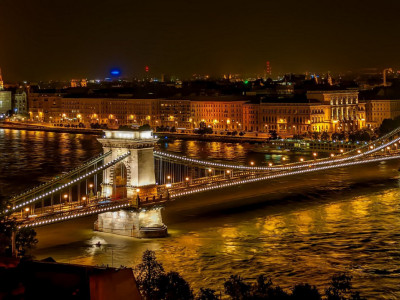 Mostovi u Budimpešti uvek su atraktivni