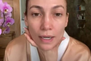 NEGA LICA: Dženifer Lopez objasnila šta koristi pre šminkanja