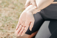 POMOZITE SEBI KAO RUSI: Prirodni melemi za bolove u zglobovima