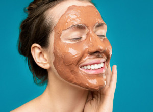 DA LICE ZABLISTA: U svega par minuta do osvežavajuće maske koja će preporoditi vašu kožu!