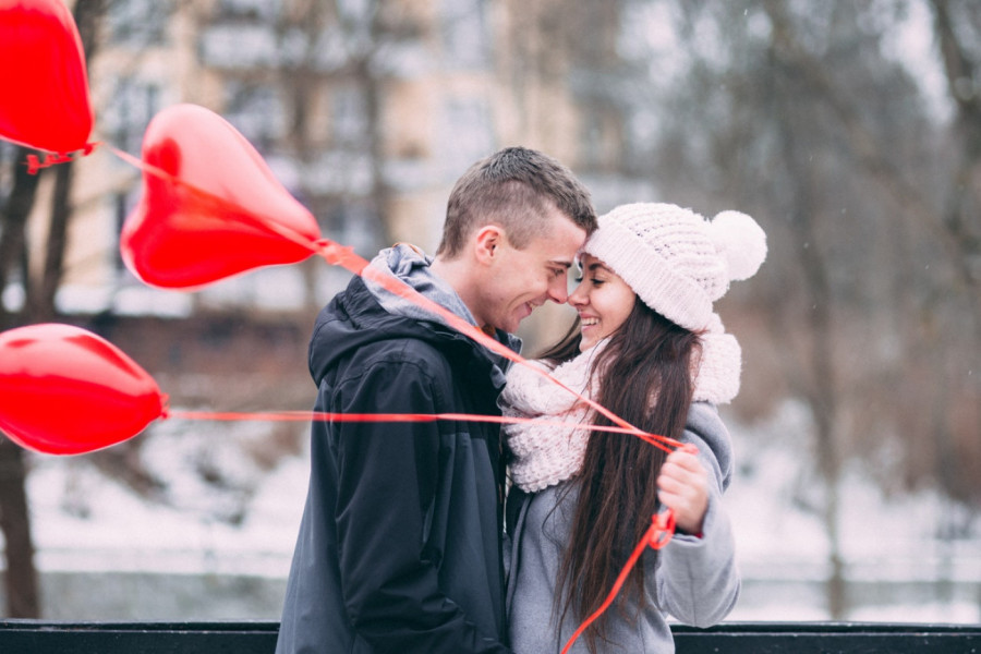 RAZLOG ZA ROMANTIKU: 10 sitnica za Dan zaljubljenih u kućnoj režiji!