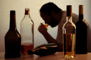 NIKAKO NE IGNORIŠITE prvih 10 znakova da ste alkoholičar!