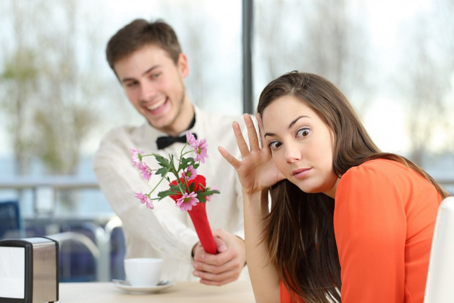 ONI SU NAJGORI ZAVODNICI: 4 znaka zodijaka koji ne znaju da flertuju
