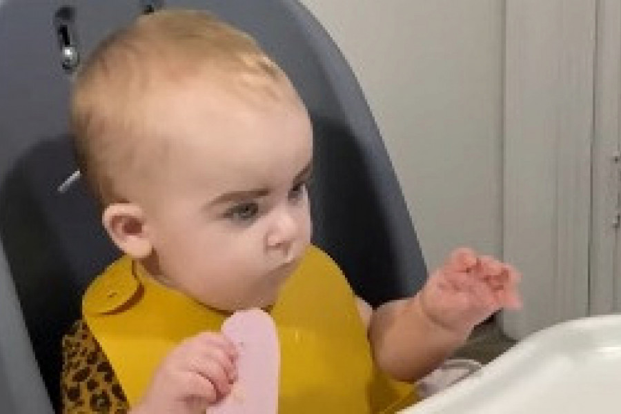 VIDEO koji će vam ulepšati dan: Kako tata reaguje kada vidi bebu sa iscrtanim obrvama (VIDEO)