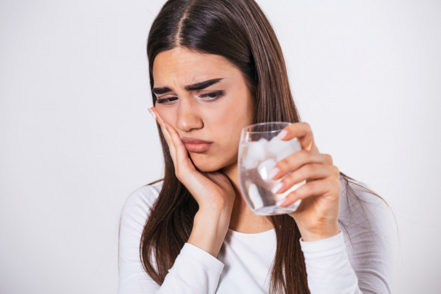 LOŠ ZADAH MOGAO BI UKAZATI NA OZBILJNE PROBLEME: Stomatolozi upućuju koji simptomi u ustima su znak za uzbunu!