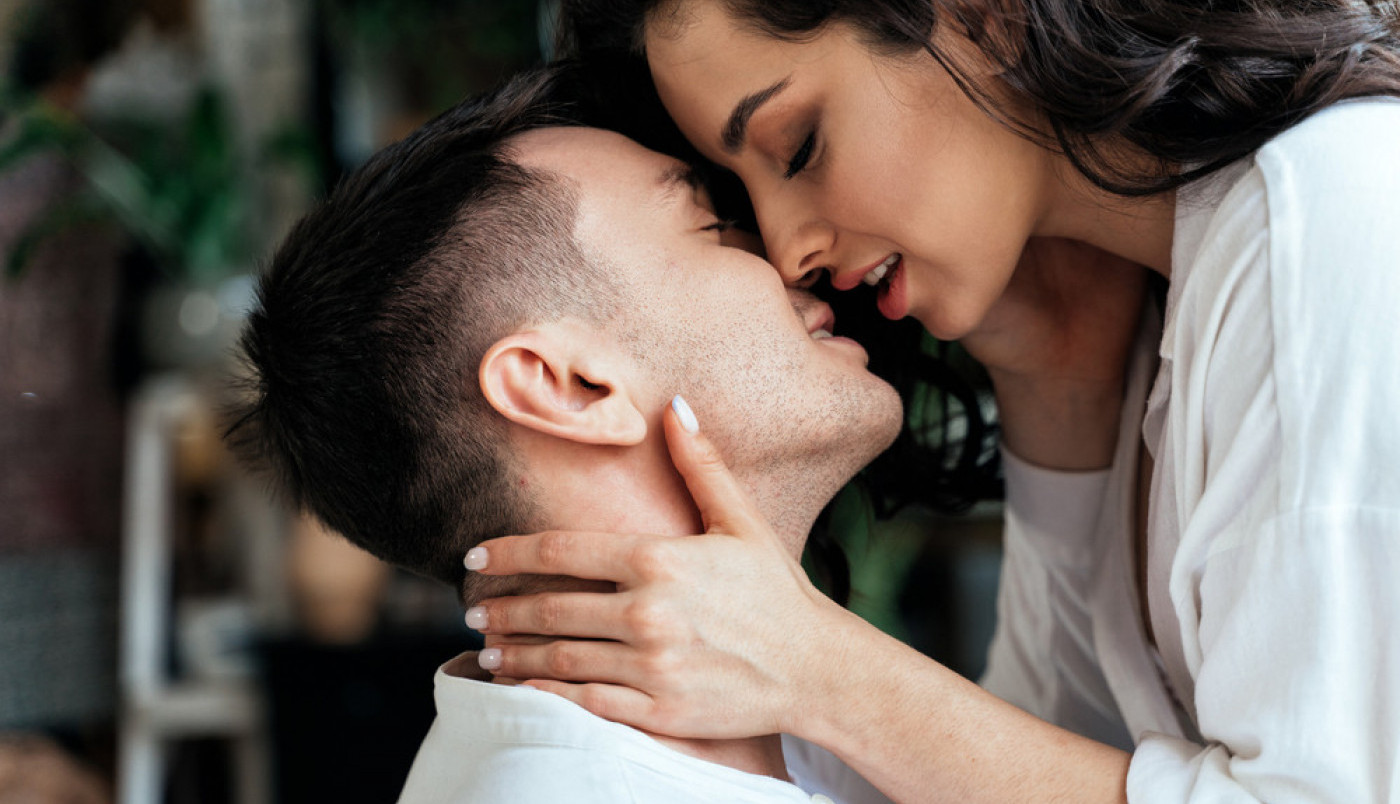 NEŽNI ILI STRASTVENI:  Evo šta način na koji se ljubite govori o vama i vašoj vezi