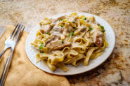 PASTA SA PILETINOM, RUČAK GOTOV ZA 15 MINUTA: Sedmicu započnite sočnim obrokom koji miriše na Italiju!