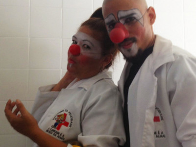 U Brazilu u državnoj bolnici lekari i medicinsko osbljetrudili su da im ulepšaju praznične dane