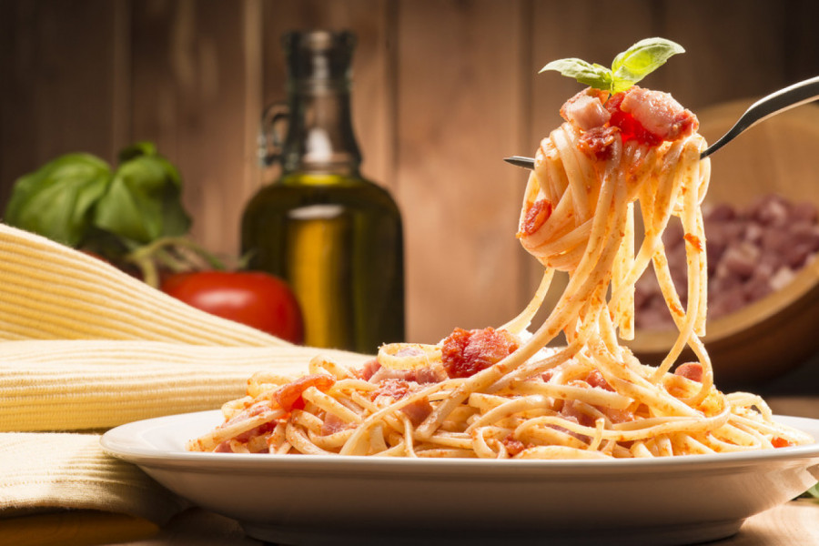 OVAKO SE PRAVILNO KUVA PASTA: Italijanski kuvari tvrde da ove greške svi pravimo! (FOTO)