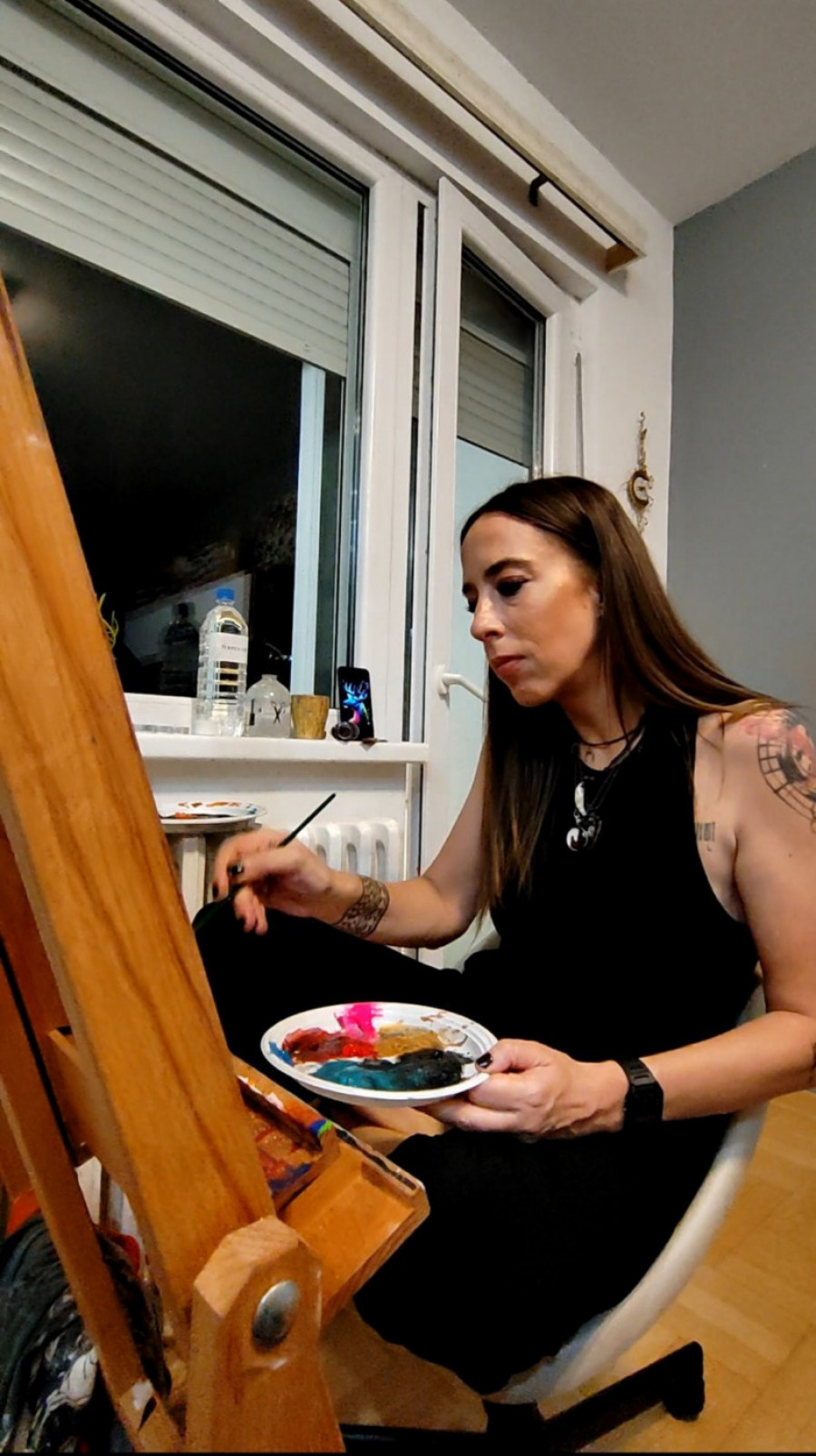 Anita je potpuno posvećena slikanju i u tome uživa