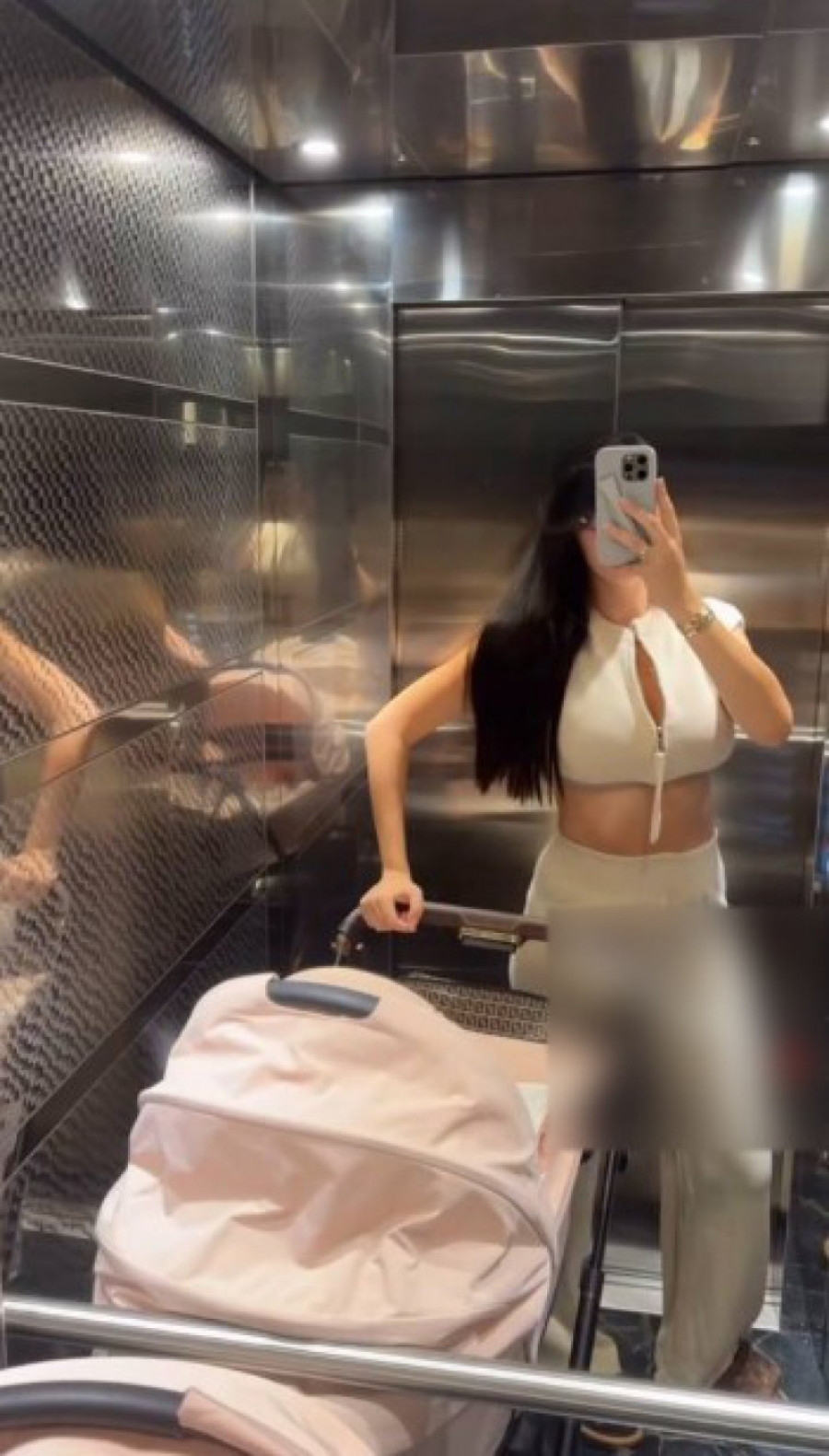 Skinula se Ana Rajković nakon porođaja