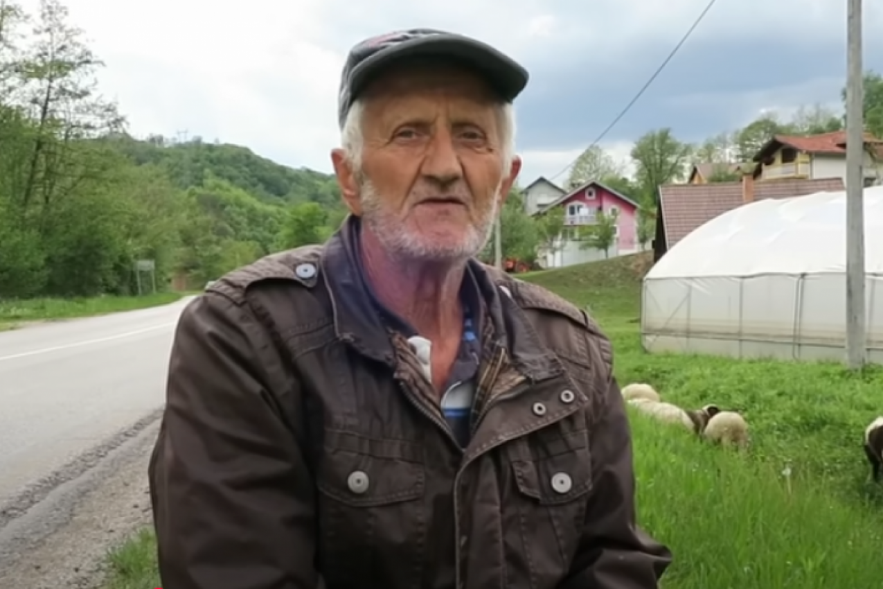 IMAO SAM DVE GODINE KADA ME JE MAJKA S BRATOM I SESTROM BACILA U SNEG I OTIŠLA: Najteži trenutak u životu bio mi je dolazak svatova po nju! (VIDEO)