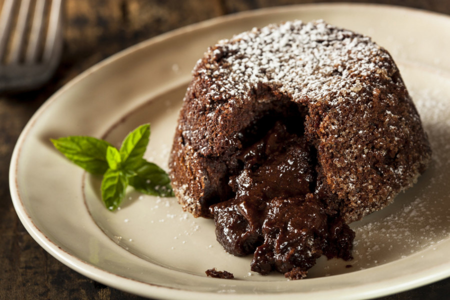 RECEPT ZA NAJBOLJI POSNI LAVA KOLAČ: Jednostavan korak po korak vodič za najbolji desert dosad