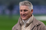 SVI SE PITAJU DA LI JE MOGUĆE DA JE BASTIJAN ŠVAJNŠTAJGER OVOLIKO VISOK?! U jeku tračeva da se razvodi od Ane Ivanović ljudi komentarišu samo jedno!