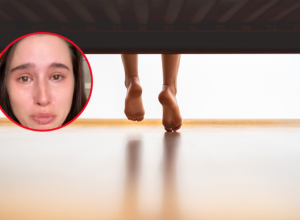 OSETILA JE NEPRIJATAN MIRIS U HOTELSKOJ SOBI I POGLEDALA ISPOD KREVETA: Sledila se od straha - nepoznate oči su je vrebale, spremne da je zaskoče (VIDEO)