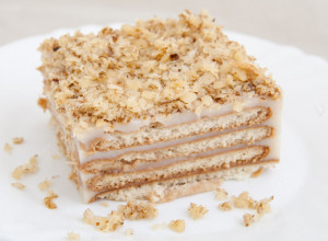 NAJTRAŽENIJA TORTA SA TURSKIM KEKSOM: Bogat kremast ukus koji će oduševiti čak i one koji ne vole slatkiše!