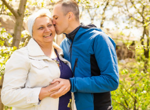 JA SAM MAMIN SIN I NE STIDIM SE TOGA: Srđan iz Vranja iskren do koske:"Moja žena mora da radi sve što joj se kaže!"