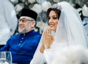 RUSKA LEPOTICA SE UDALA ZA SULTANA, RODILA MU SINA JEDINCA, A ONDA JE NA INTERNETU SAZNALA DA SE RAZVODI NJE: Bajka se pretvorila u horor priču, jedno nije mogao da oprosti