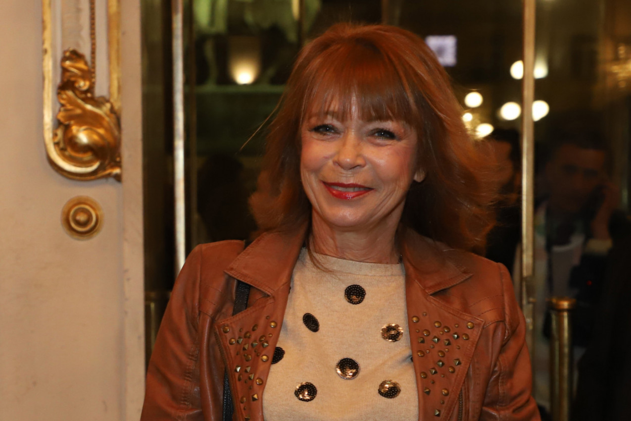 NEDA ARNERIĆ SE UDAVALA TRI PUTA: Zbog prvog muža nije postala svetska zvezda, drugi je bio 32 godine stariji, sreću našla sa trećim!