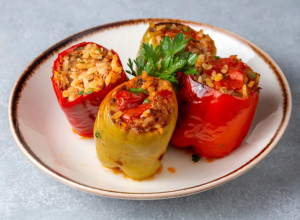 PUNJENE PARIKE NA STARINJSKI NAČIN: Recept za jelo uz koje su odrasle generacije!