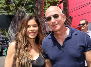 Milijarder Džef Bezos i Loren Sančez zakupili na šest dana celo ostrvo na Jadranu zbog svog venčanja