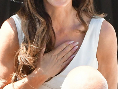 Nasmejana Loren Sančez