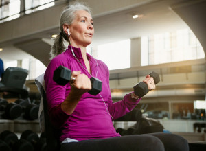TRENING POSLE 60. GODINE? Da, moguće je! Vežbe snage mogu promeniti kvalitet života kod žena u postmenopauzi!