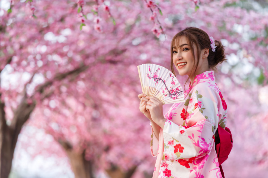EVO ZAŠTO JAPANCI LAKO PODNOSE TEMPERATURE OD 40 STEPENI: Genijalan trik za preživljavanje paklene vrućine!
