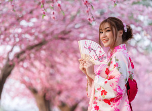 EVO ZAŠTO JAPANCI LAKO PODNOSE TEMPERATURE OD 40 STEPENI: Genijalan trik za preživljavanje paklene vrućine!