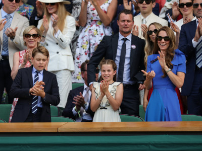 Nasmejana kraljevska porodica