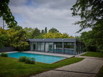 Dvorište i spoljašnji bazen