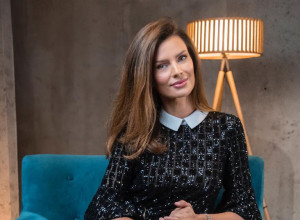 MAJA MANOJLOVIĆ IMA SAVRŠENU LINIJU, ALI PRIZNAJE DA TO NIJE SLUČAJNO: "Teška je to muka, ali poštujem svoje telo - to je moj hram!" (FOTO, VIDEO)