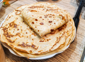 NAJMEKŠE DOMAĆE PALAČINKE KOJE UVEK USPEVAJU: Recept s kojim ne može da se omane!