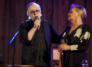 O NJIHOVOJ LJUBAVI BRUJALA JE BIVŠA JUGA: Arsen je ludo voleo Gabi, čekao ju je i opevao u pesmama! (FOTO)
