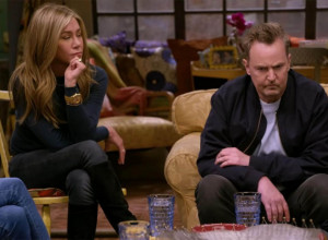 ONO ŠTO JE DŽENIFER ANISTON REKLA O SMRTI METJUA PERIJA NIKO SE NE BI USUDIO: Posle 2 godine ćutanja ispričala je SVE što stvarno misli