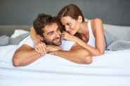 "MUŠKARCI SU JEDNOSTAVNA BIĆA KOJA SAMO TREBA ZADOVOLJITI": Da li ste čuli za moćno pravilo od 5 minuta - evo kako utiče na vašu intimu!