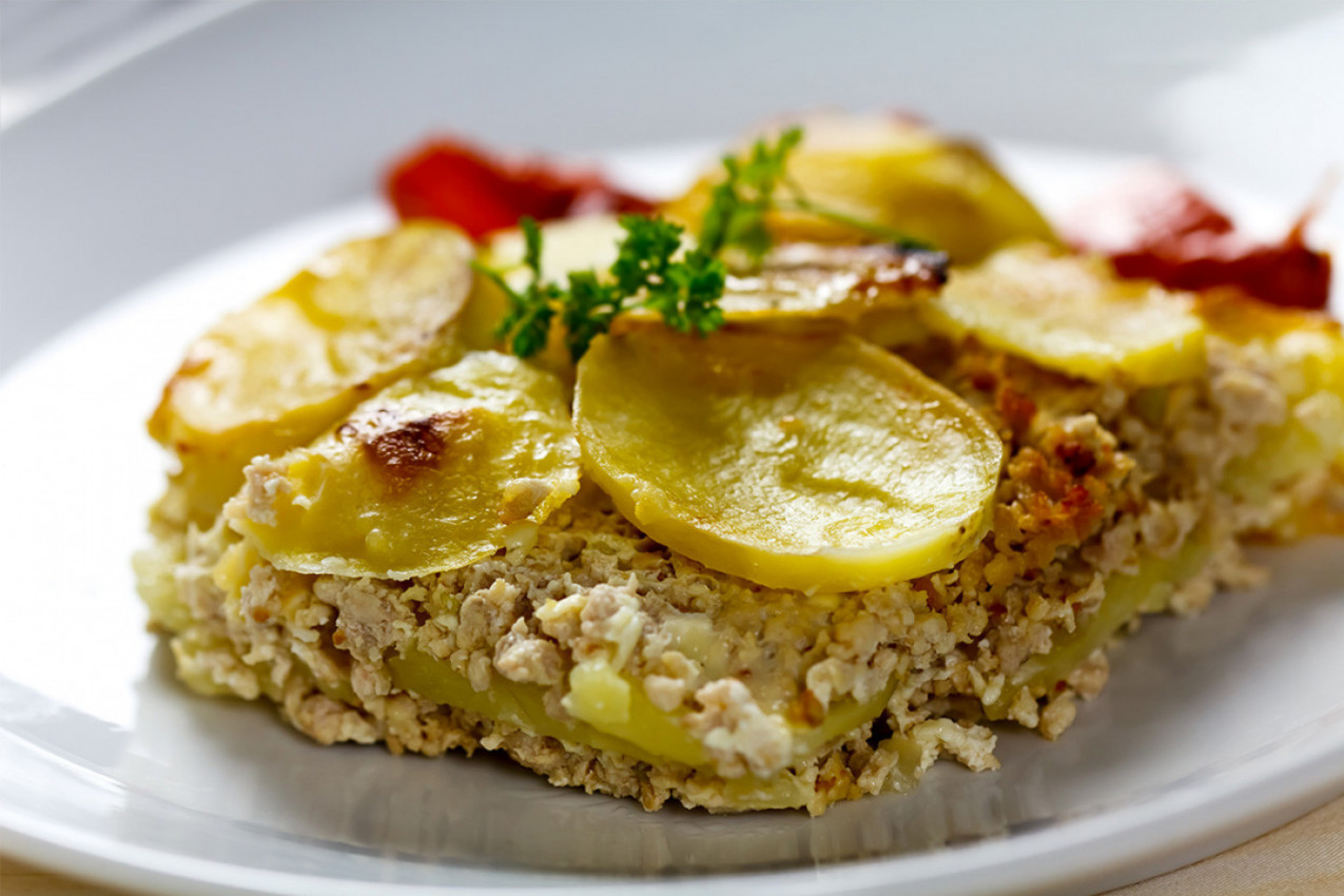 TRADICIONALNA MUSKA SE SPREMA SAMO NA OVAJ NAČIN: Jednostavna za pripremu, a bogatog ukusa - uspeva i početnicima!