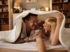 Želite da budete BOLJI U KREVETU:  Zaboravite na tehniku i veličinu - najbitnije je ovo!