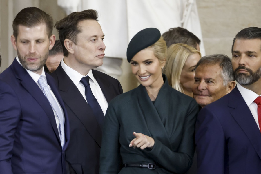 IVANKA TRAMP održala LEKCIJU i morate da je vidite! Obukla farmerke koje malo kome stoje, ali na njoj su čista desetka!