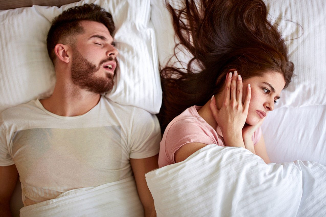 Partner ne može da spava od vas jer PREGLASNO HRČETE: Pravac kod lekara, možda vam je život u opasnosti!