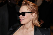 PAMELA ANDERSON više nije plavuša! Transformacija slavne glumice sve ostavila bez daha (FOTO)