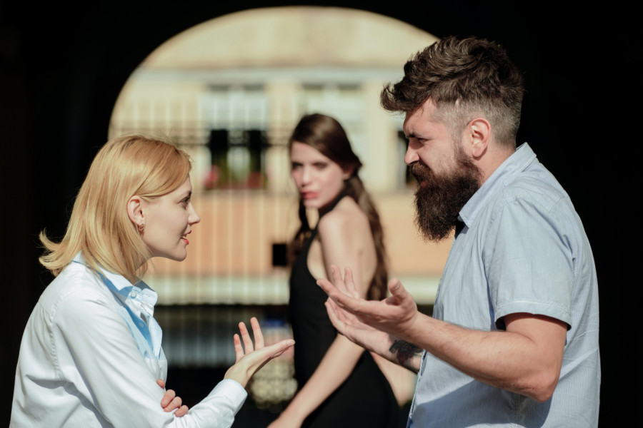 Oni su osuđeni na BRODOLOME u ljubavi: Ova tri znaka stalno prave ISTU grešku!
