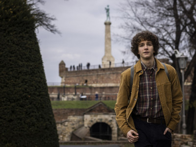 Već od sada karte se mogu rezervisati na blagajni Dvorane ili putem zvaničnog sajta bioskopa  "Hajduk u Beogradu"