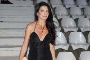 Niko ne veruje koliko godina puni NAŠA NAJLEPŠA VODITELJKA: Ponela kožnu jaknu koju žele sve žene, a stajling za desetku! (FOTO)