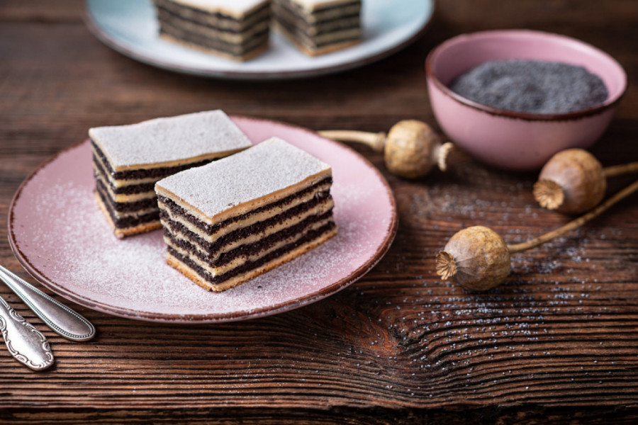 Baka Milka otkrila tajnu savršene rozen torte: Jednostavno se topi u ustima!