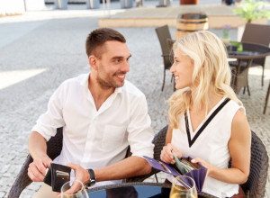 Anin INTIMNI kutak: On ne zna šta je u mom, a ja NE ZNAM šta je u njegovom  NOVČANIKU – i zato nam brak cveta!