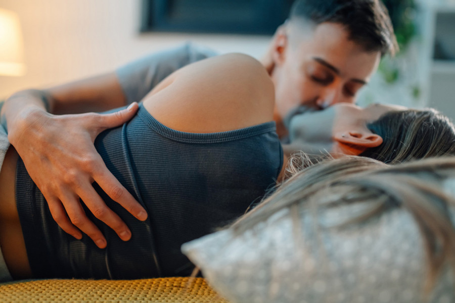 Eksperti otkrivaju: Ovo je tačan broj intimnih odnosa koji vam zaista treba da ostanete zdravi