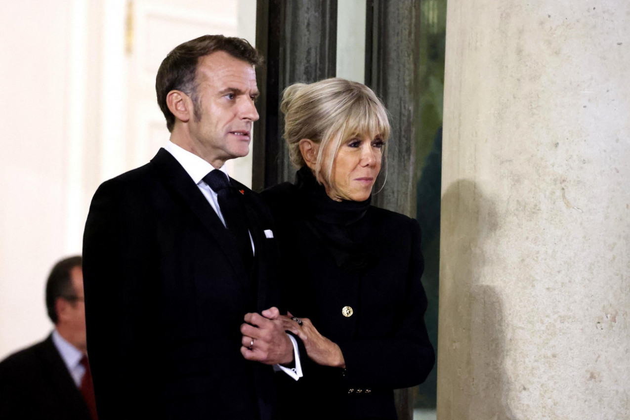 ĆERKA BRIŽIT MAKRON otkrila kakve posledice ima njena majka zbog tvrdnji da je rođena kao MUŠKO - detalji sa suđenja ĆERKA BRIŽIT MAKRON otkrila kakve posledice ima njena majka zbog tvrdnji da je rođena kao MUŠKO - detalji sa suđenja