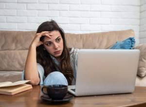 Prepoznajte 8 suptilnih SIGNALA da vam organizam žudi za MAGNEZIJUMOM!