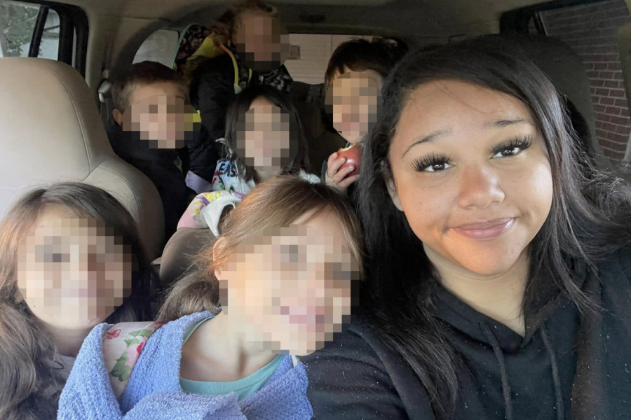 Ima 27 godina i 9 DECE: Njena priča ostavlja bez daha! (FOTO-GALERIJA)